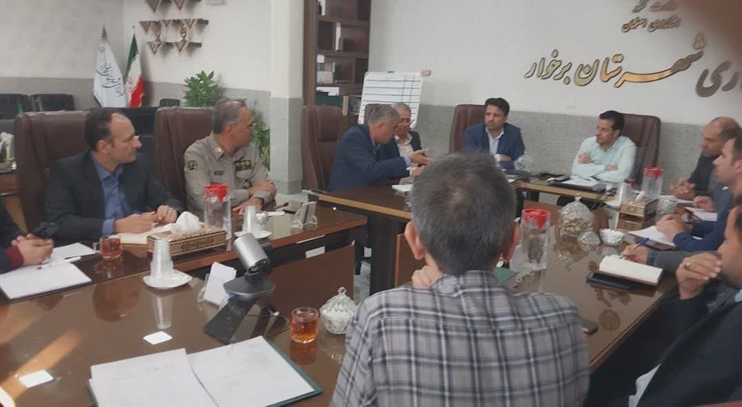 با حضور فرماندار شهرستان برخوار وضعیت پساب شمال بررسی شد
