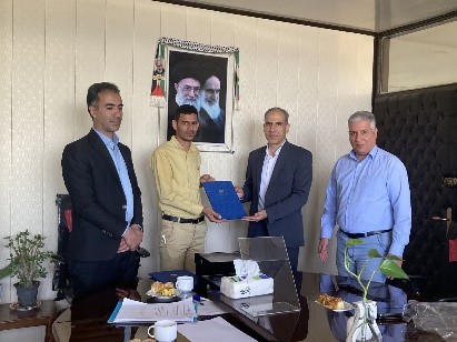 تقدیر از رابط و کارشناس برتر زرین شهر